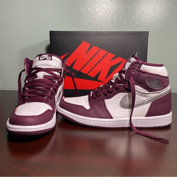 🚫SOLD🚫 Nike Air Jordan 1 Retro High OG 'Bordeaux' - Picture 4 of 11